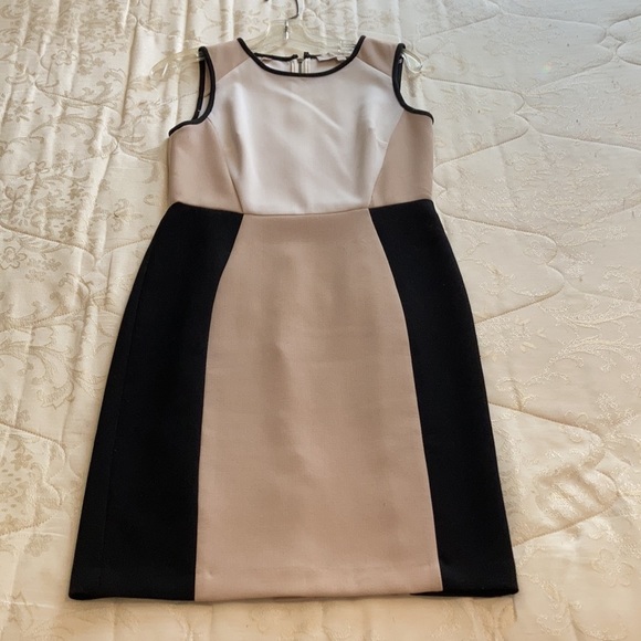 Loft - Picture 2 of 4